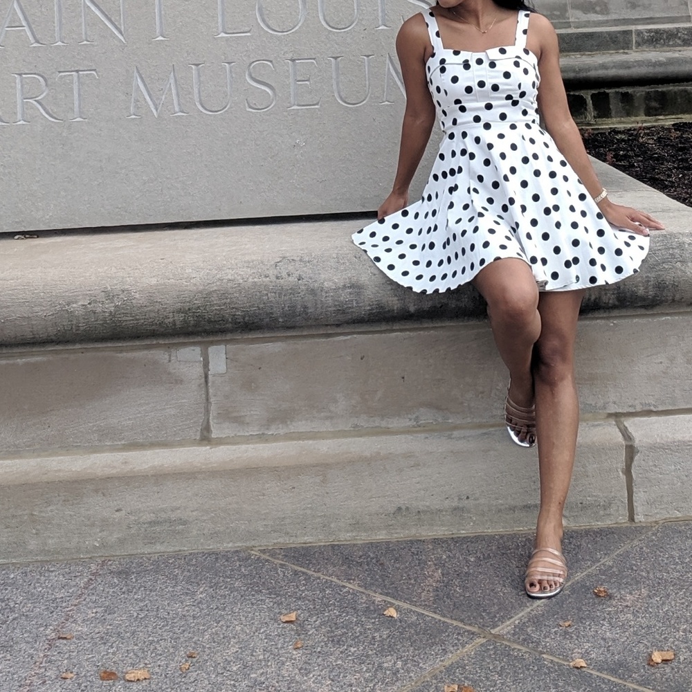 SOLD ** DRESS๐โ
- Picture 2 of 3